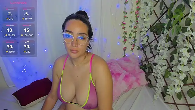 Snapshot of zara41 chatting on 06/06/26, 03:28 zara41 online show from 06/06/26, 03:28