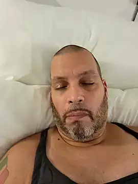 Just2much online show from 10/08/25, 11:02