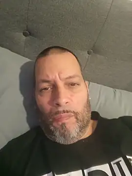 Just2much online show from 02/09/26, 01:15