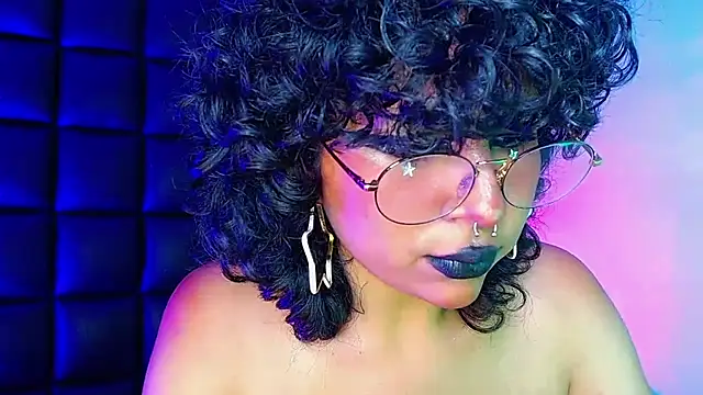 Snapshot of kuromi69 chatting on 03/16/25, 11:05 kuromi69 online show from 03/16/25, 11:05