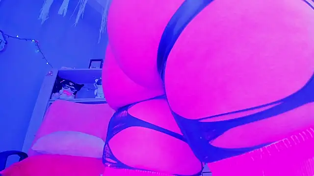 kuromi69 online show from 04/05/26, 01:30