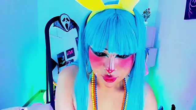 kuromi69 online show from 04/23/26, 07:41