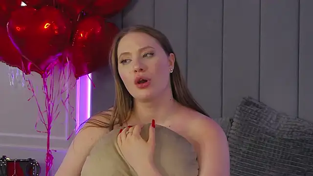 Snapshot of ChloeMarsch chatting on 02/15/25, 02:33 ChloeMarsch online show from 02/15/25, 02:33