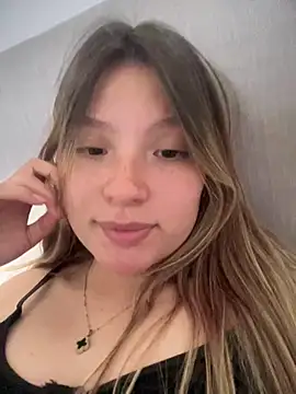 ASLY MULLERHOT online show from 12/26/24, 05:30