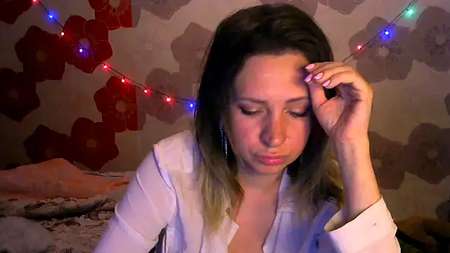 Queen Daenerys online show from 10/08/25, 07:33
