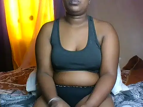 Snapshot of Missshelo chatting on 12/22/25, 09:28 Missshelo online show from 12/22/25, 09:28