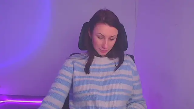 Loren Moa online show from 12/22/24, 10:17