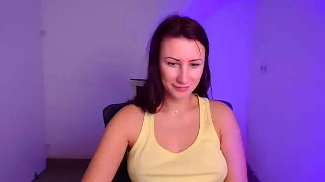 Loren Moa online show from 12/23/24, 04:06