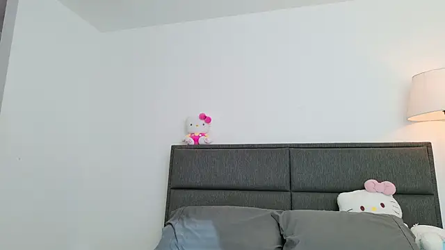 Snapshot of lady_ni_ chatting on 07/10/26, 01:03 lady ni online show from 07/10/26, 01:03