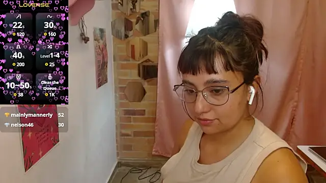 Snapshot of emitaa17228o chatting on 02/07/25, 11:34 emitaa17228o online show from 02/07/25, 11:34