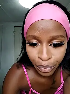 Snapshot of Nomawethu2002 chatting on 03/15/25, 09:30 Nomawethu2002 online show from 03/15/25, 09:30