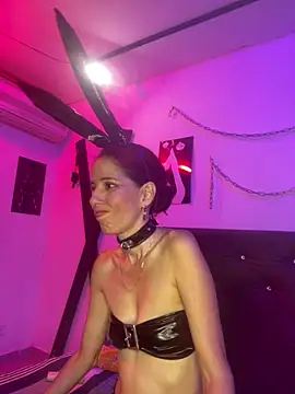 Little Naughtty online show from 04/06/26, 03:02