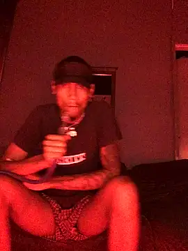 Snapshot of ZaddyBigDee chatting on 03/09/25, 11:03 ZaddyBigDee online show from 03/09/25, 11:03