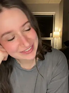 nerdynina online show from 05/06/26, 12:52