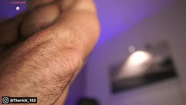 Rick  Smith153 online show from 12/17/25, 03:56