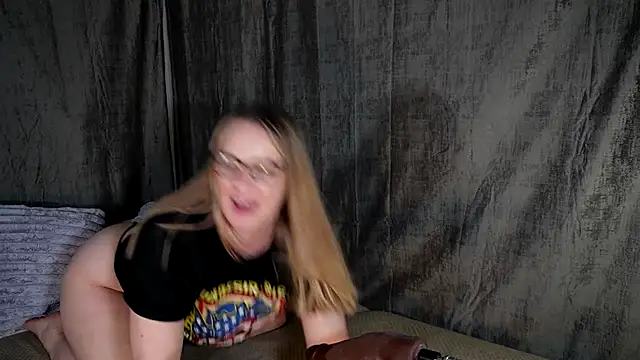 little princess92 online show from 12/16/24, 11:28