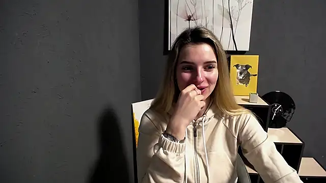 lady olivia  online show from 03/14/26, 01:49