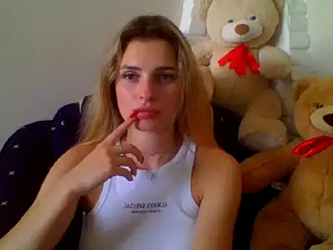 lady olivia  online show from 07/16/26, 07:58