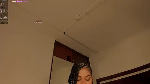 Snapshot of Samanntha_Rose chatting on 02/04/25, 01:13 Samanntha Rose online show from 02/04/25, 01:13