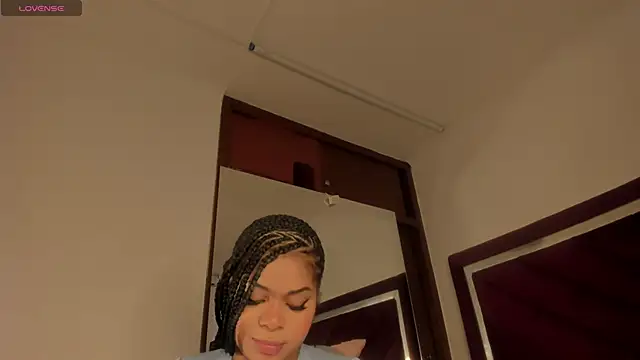 Snapshot of Samanntha_Rose chatting on 02/06/25, 07:07 Samanntha Rose online show from 02/06/25, 07:07