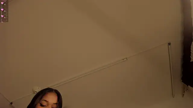 Snapshot of Samanntha_Rose chatting on 02/28/25, 01:26 Samanntha Rose online show from 02/28/25, 01:26