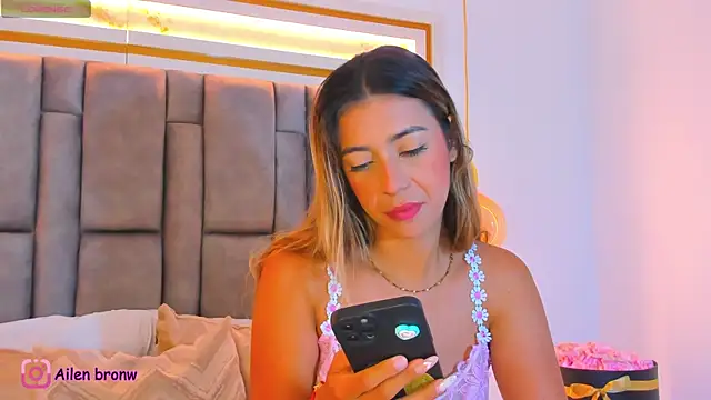 elianabrown online show from 11/19/25, 10:32