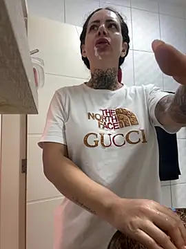 YasmimBrasil online show from 10/30/25, 08:16