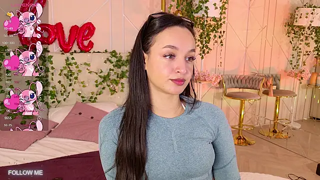 Lolly Neal online show from 03/05/25, 05:40