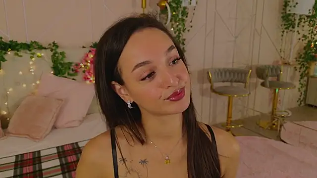 Lolly Neal online show from 10/08/25, 05:05