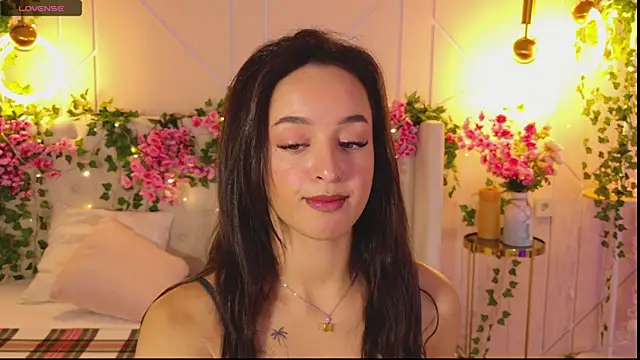 Lolly Neal online show from 10/19/25, 04:57