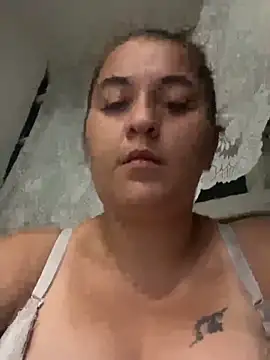 yzabell18 online show from 09/11/25, 12:11