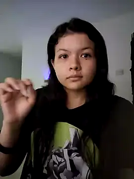 azumiichan online show from 12/03/24, 04:14