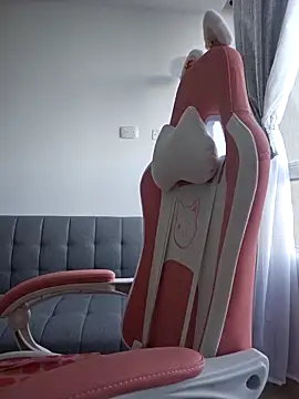 azumiichan online show from 10/09/25, 01:20