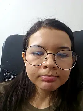 azumiichan online show from 02/01/26, 02:48