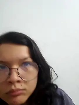 azumiichan online show from 02/08/26, 01:20