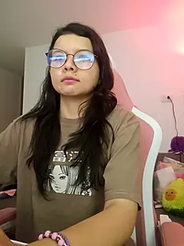 azumiichan online show from 02/17/26, 12:07