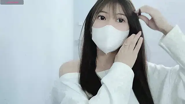 tanhxiu online show from 12/19/24, 01:18