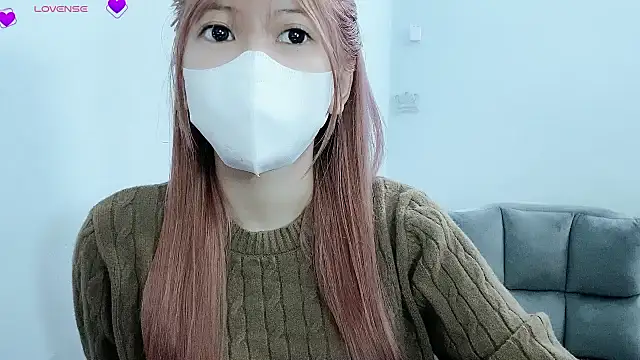 tanhxiu online show from 02/12/25, 02:21