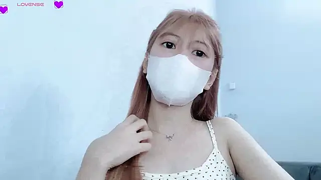 tanhxiu online show from 02/16/25, 05:37