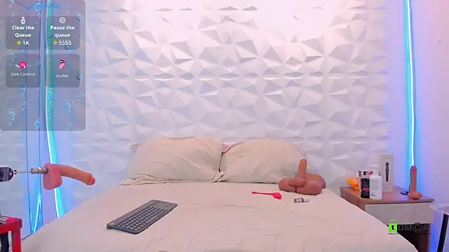 nahomi sex1 online show from 04/05/26, 12:35