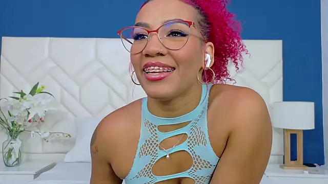 Snapshot of RubyRossel chatting on 07/20/26, 12:29 RubyRossel online show from 07/20/26, 12:29