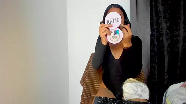 meghanSusexx online show from 01/16/25, 08:57