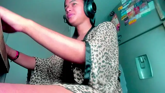 meghanSusexx online show from 02/17/26, 11:33