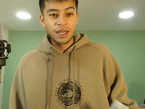 danielitopapuu online show from 11/28/25, 10:40