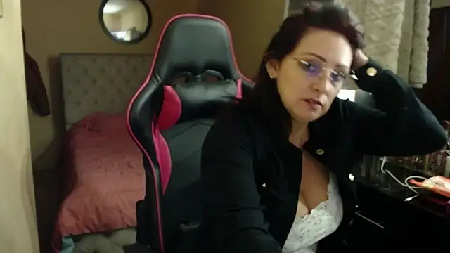 Carol Scottt online show from 03/15/26, 03:40