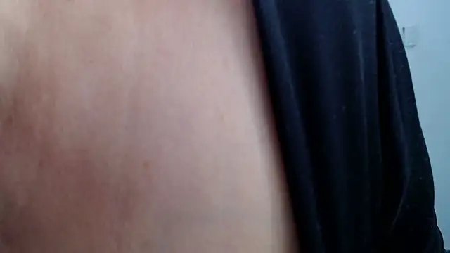 LiaDumond online show from 11/14/25, 02:32