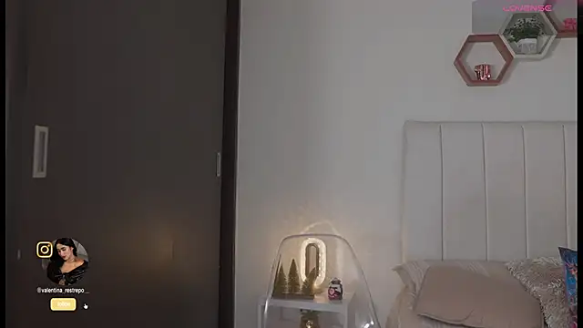 Madison evans1 online show from 11/26/25, 05:08