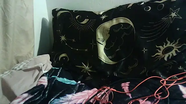 Snapshot of --D-a-D-D-y- chatting on 12/27/24, 10:12 --D-a-D-D-y- online show from 12/27/24, 10:12