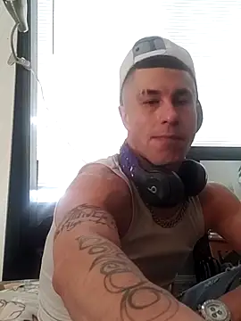 Snapshot of --D-a-D-D-y- chatting on 02/15/25, 10:42 --D-a-D-D-y- online show from 02/15/25, 10:42