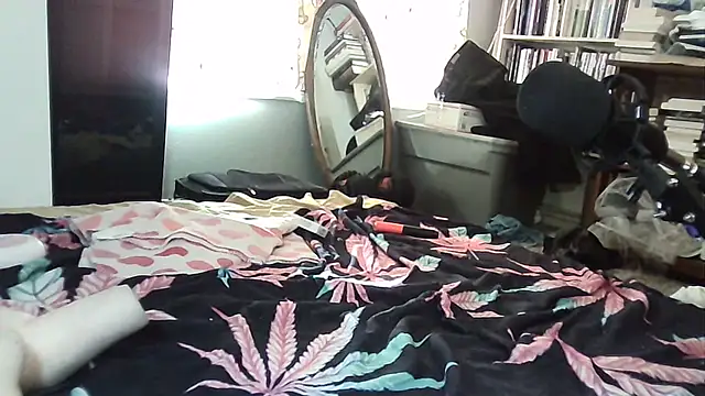 Snapshot of --D-a-D-D-y- chatting on 02/22/25, 11:46 --D-a-D-D-y- online show from 02/22/25, 11:46